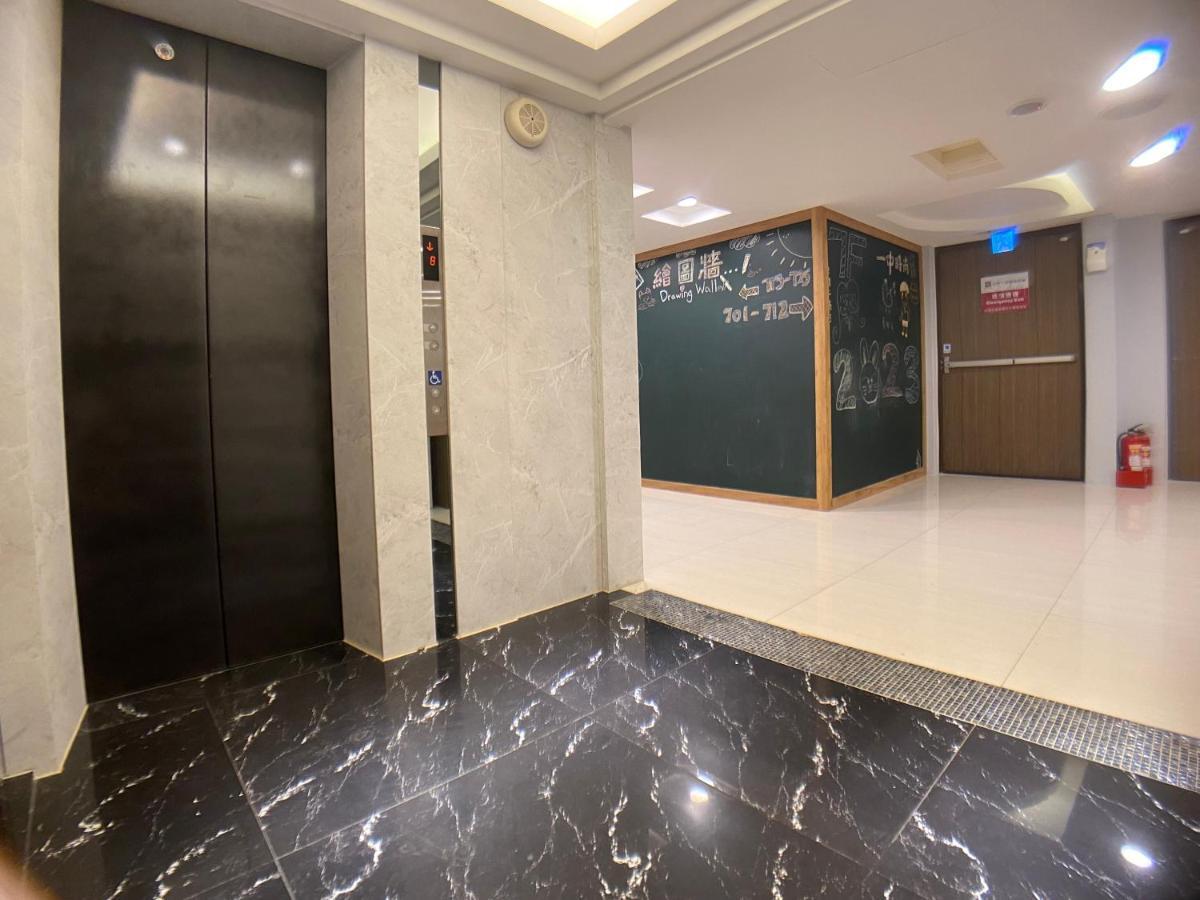 Bonjour Hotel Taichung Luaran gambar