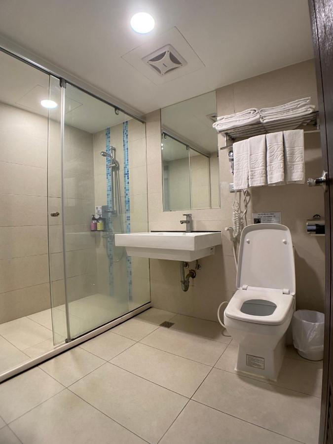 Bonjour Hotel Taichung Luaran gambar