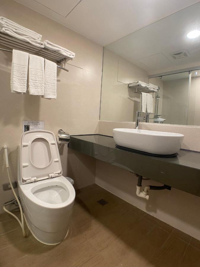 Bonjour Hotel Taichung Luaran gambar