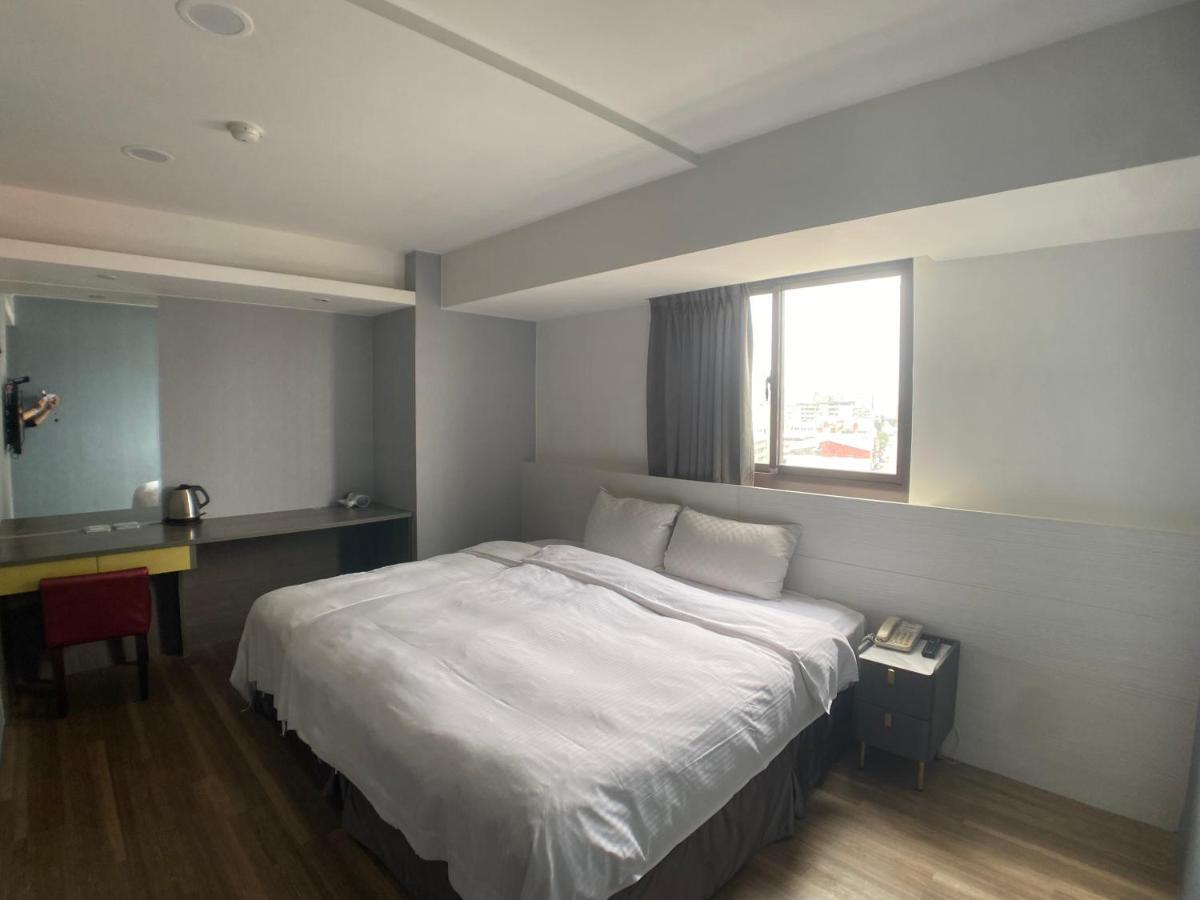 Bonjour Hotel Taichung Luaran gambar
